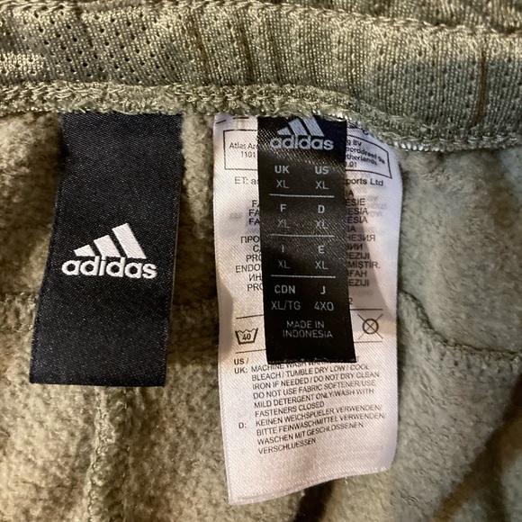 Men’s Adidas size X-Large, greenish khaki drawstring, sweatpants with pocket - Picture 5 of 8